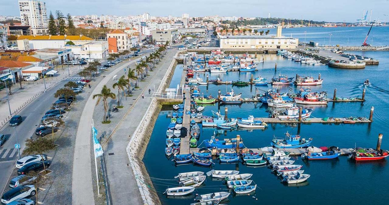 Apartamento Situado No Centro Historico Da Cidade Setúbal Buitenkant foto
